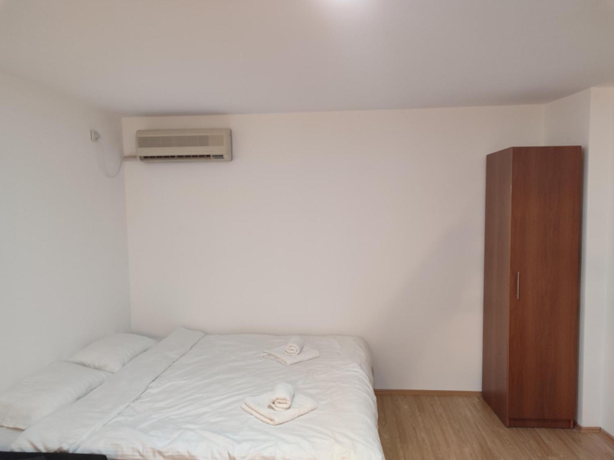 Apartmani Hub Ni Екстериор снимка